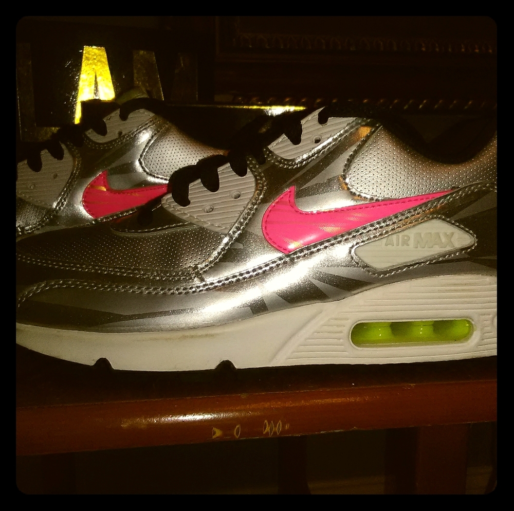 Women's Nike Air Max 90